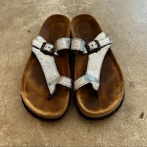 Naot Tahoe Silver Python Sandal Size 39 M